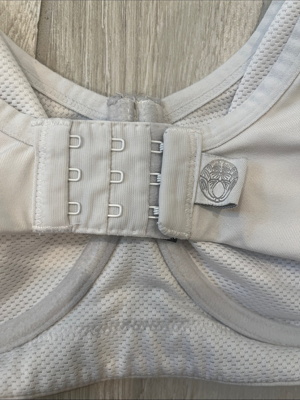 Natori Everyday Comfort Underwire Bra - White-36DD - Picture 4 of 6